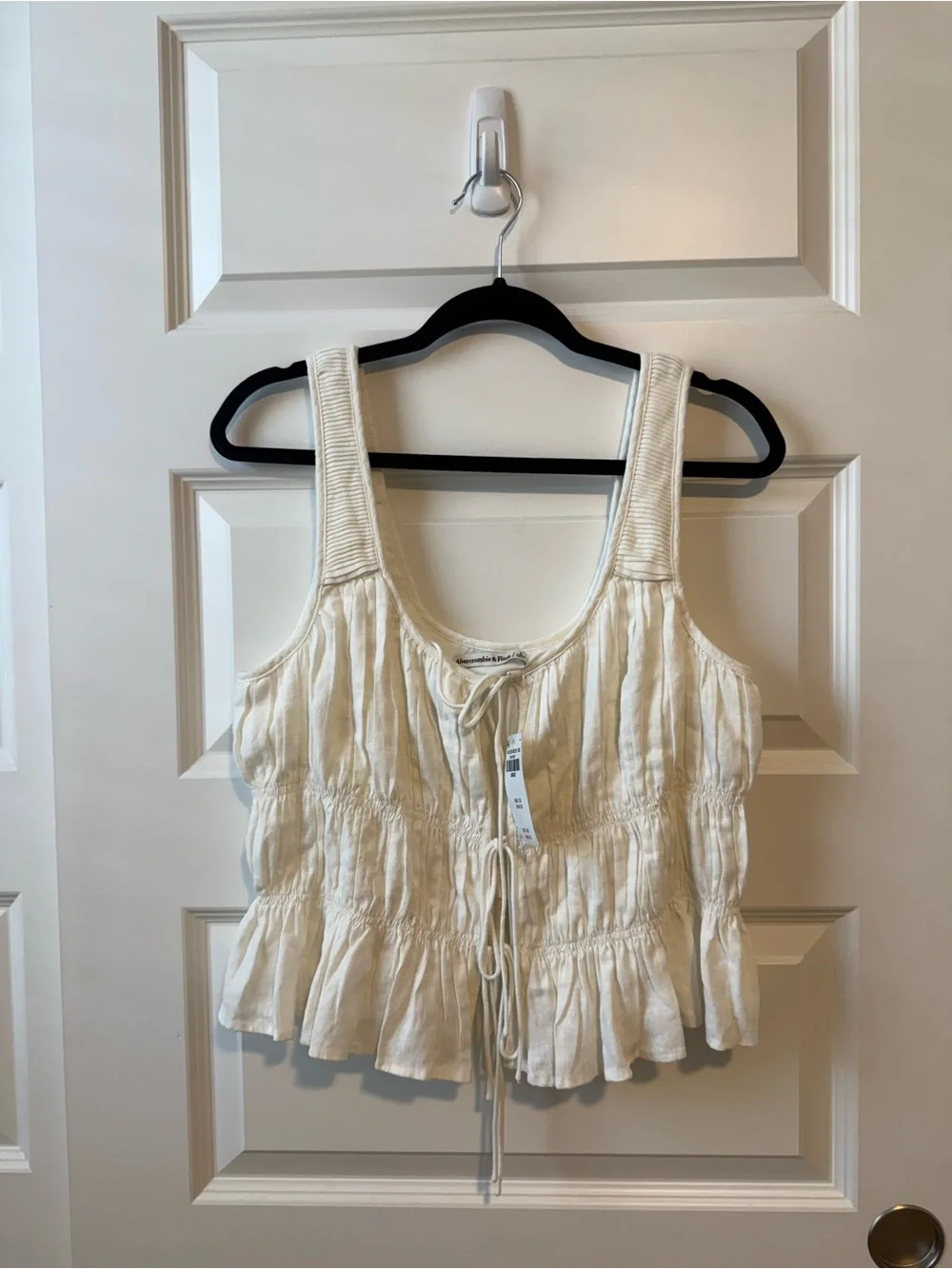 Abercrombie White Ruched Tie-Front Crop Tank - Picture 3 of 7